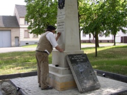 Kriegerdenkmal Schoenefeld - Restaurierung